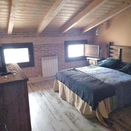 3 Bedrooms House With Enclosed Garden And Wifi At